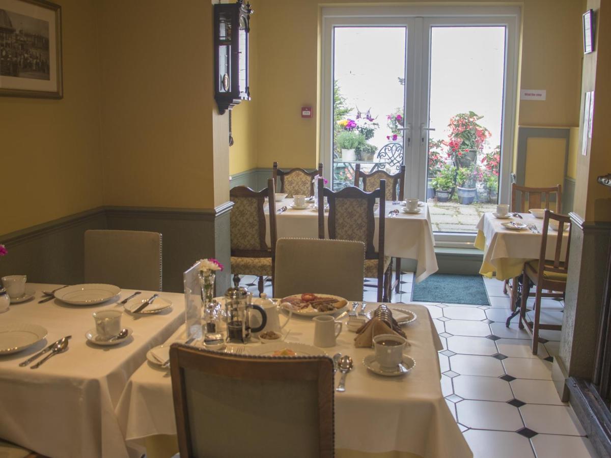 Albert & Victoria Guest House Истбурн Экстерьер фото