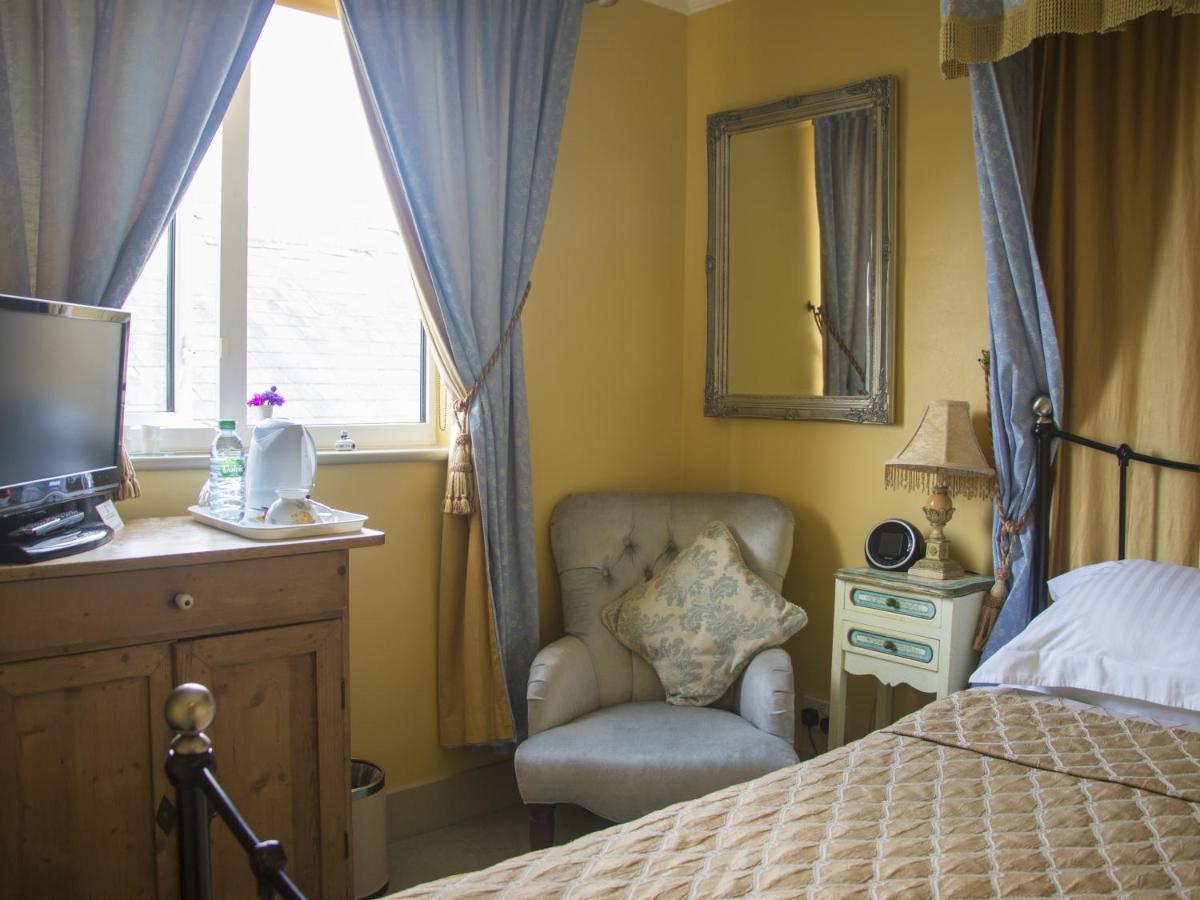 Albert & Victoria Guest House Истбурн Экстерьер фото
