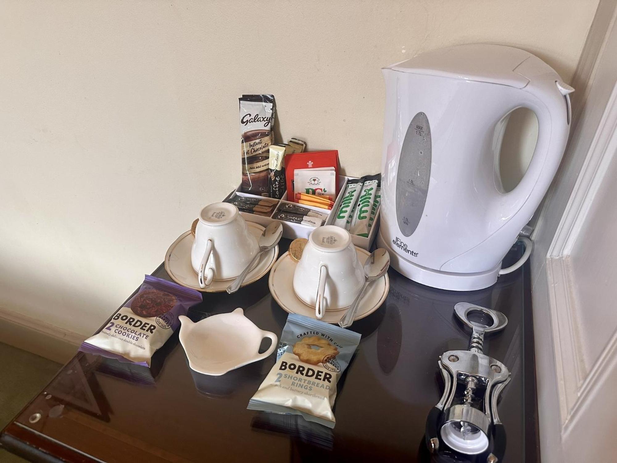 Albert & Victoria Guest House Истбурн Номер фото
